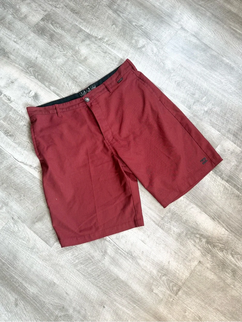Billabong Men’s Burgundy Flat Front Shorts